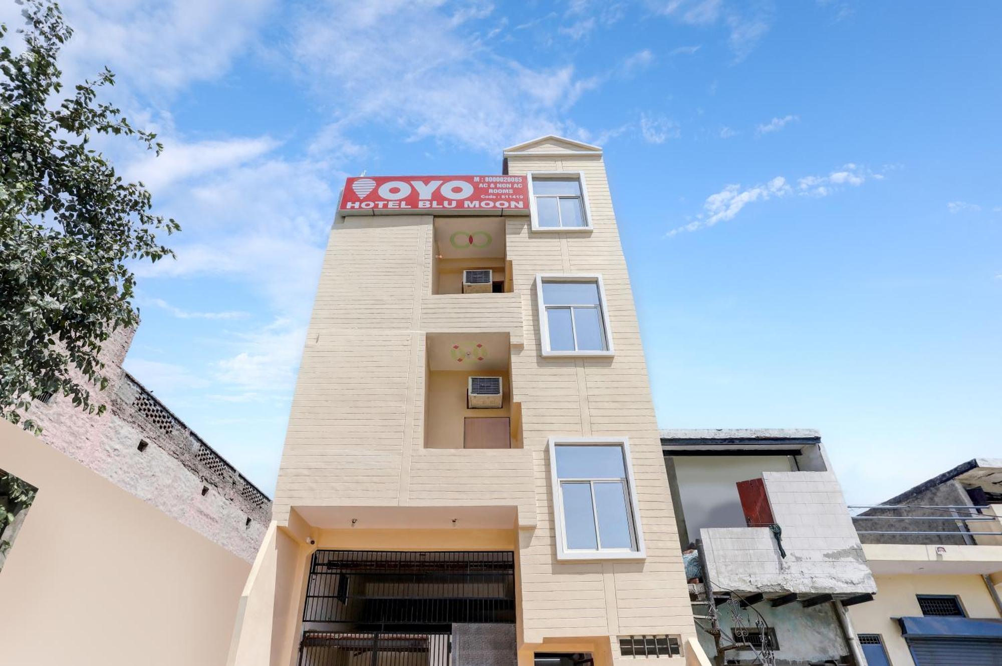 Hotel O Blu Moon Газиабад Екстериор снимка